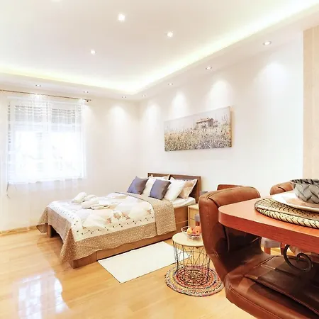 Best Time For Intermezzo Apartment Belgrade