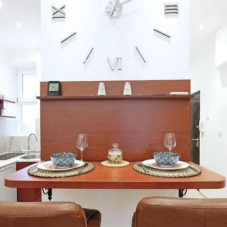 Apartment Best Time For Intermezzo *